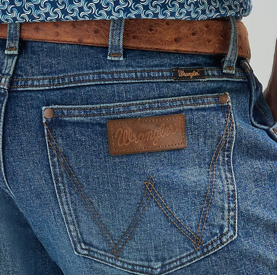 112325797 - Wrangler Men’s Retro Premium Jean - Galloway