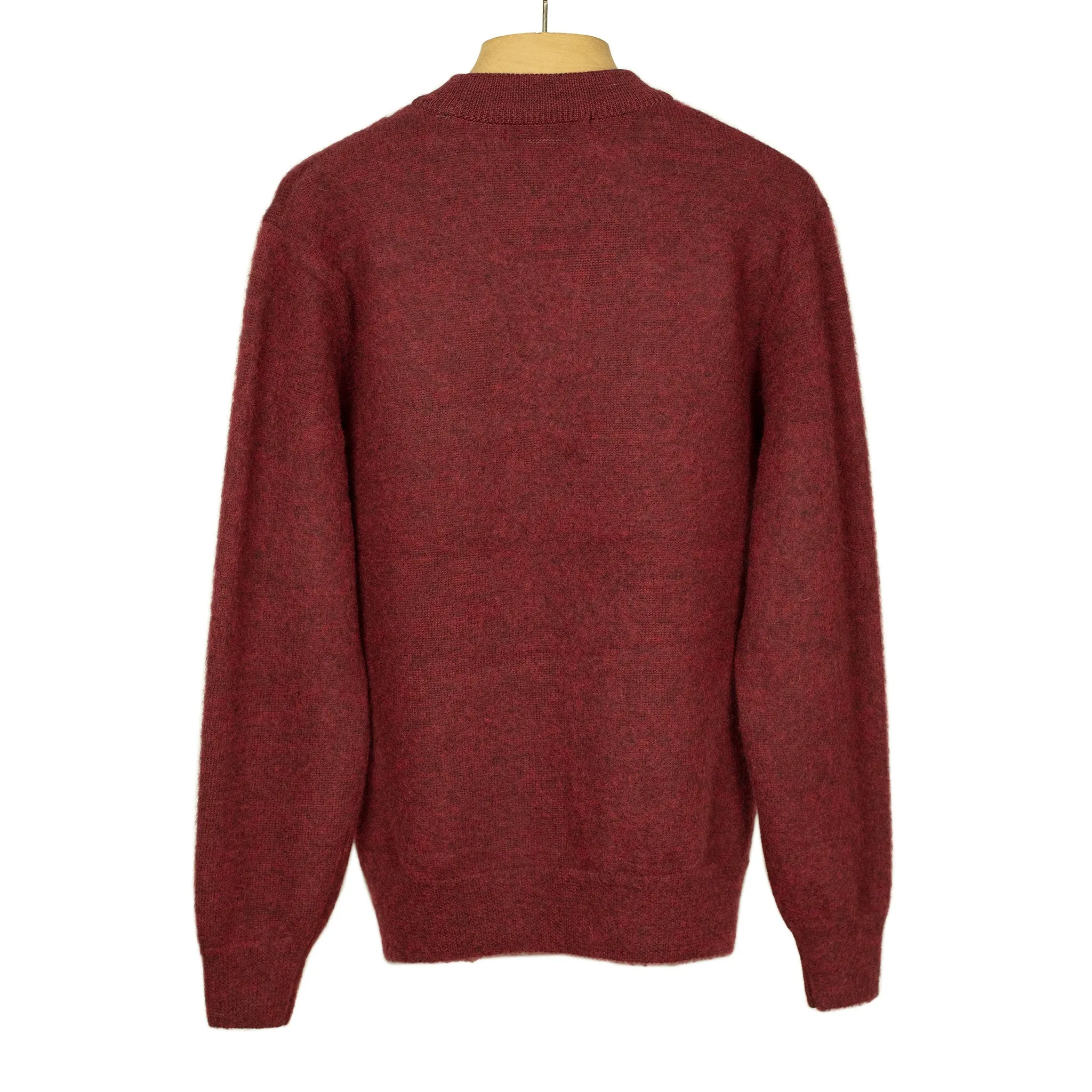 Crewneck sweater in cranberry red wool