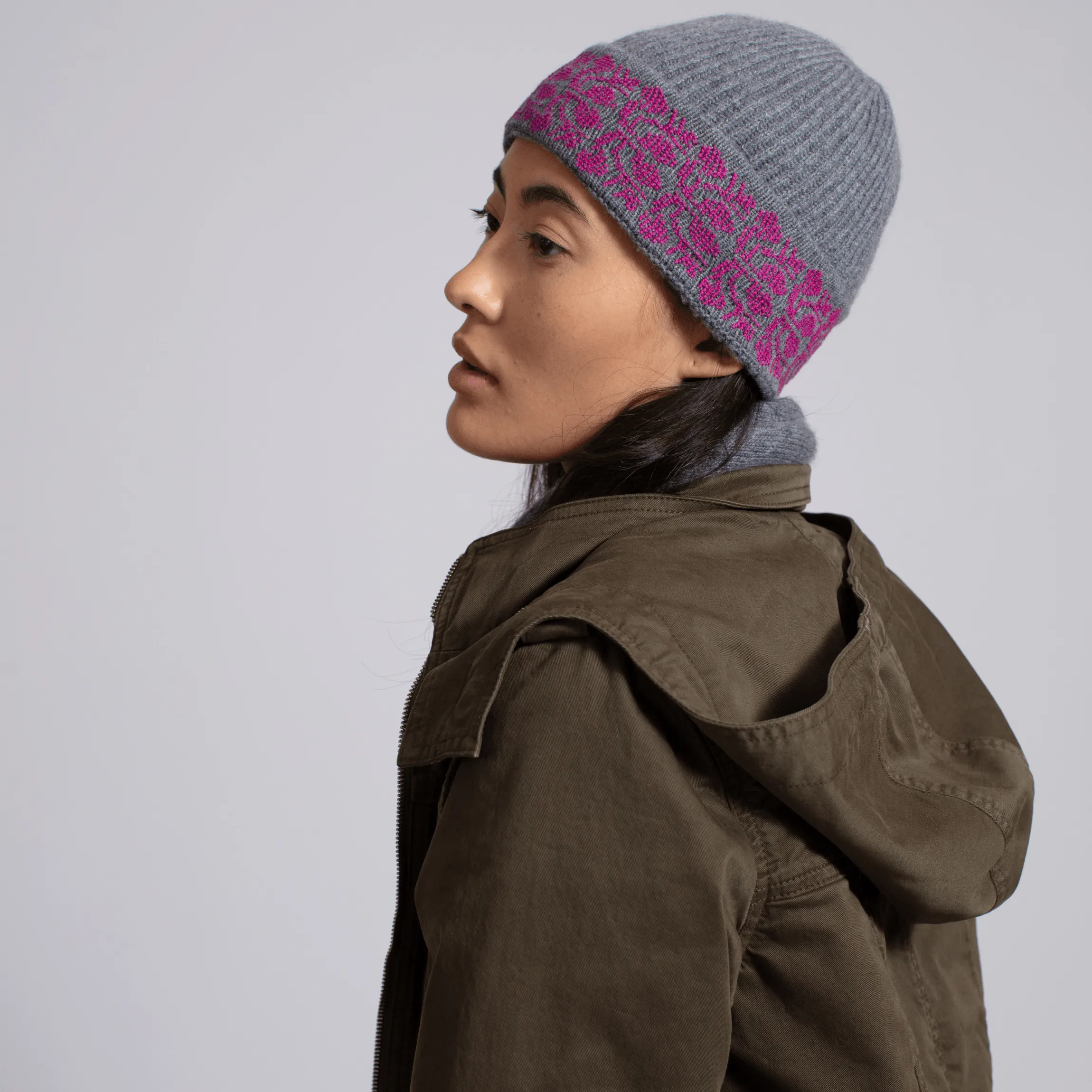 GRAY CASHMERE BEANIE