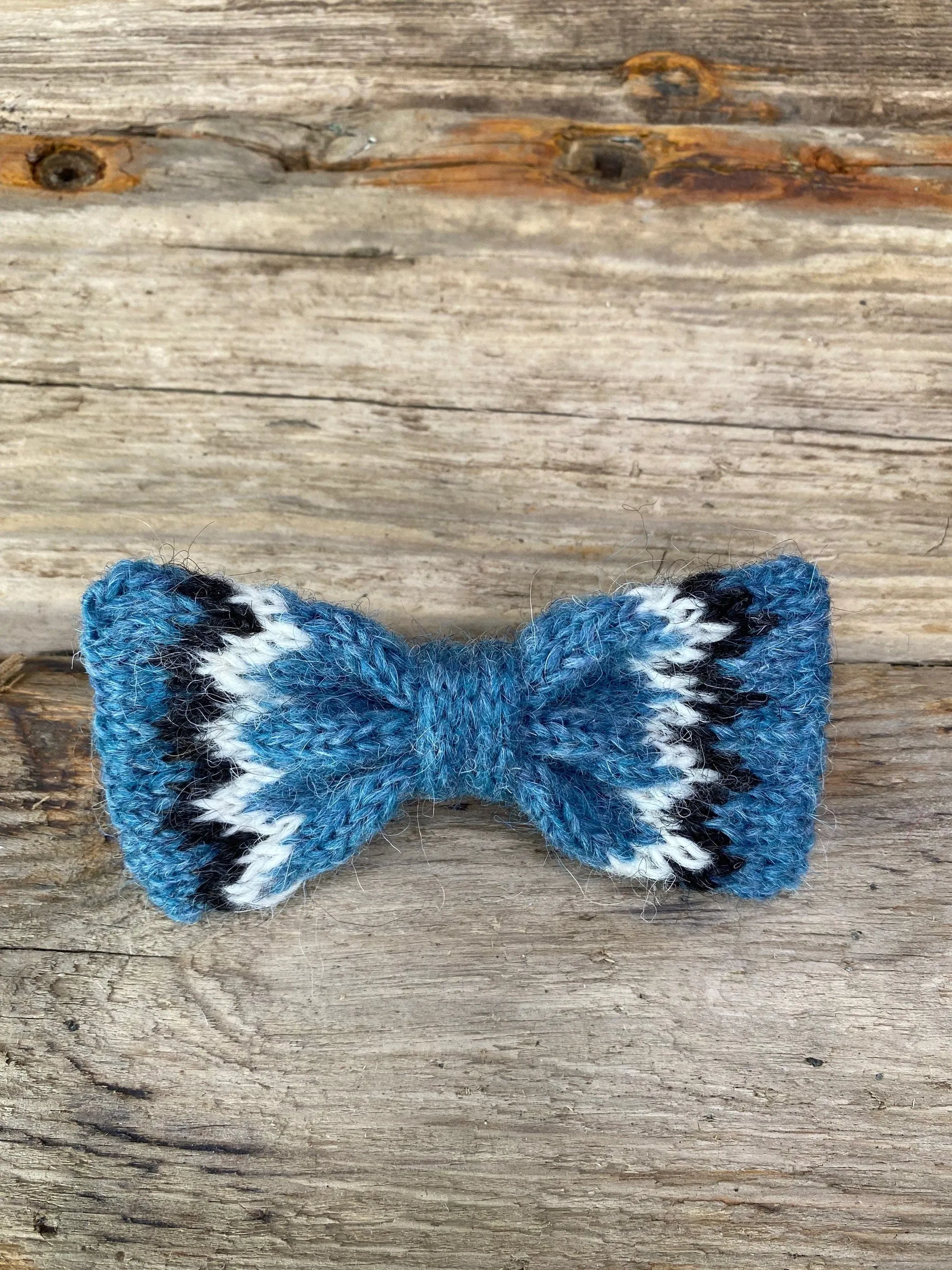 Knitted Wool Bow Tie - Dark Brown