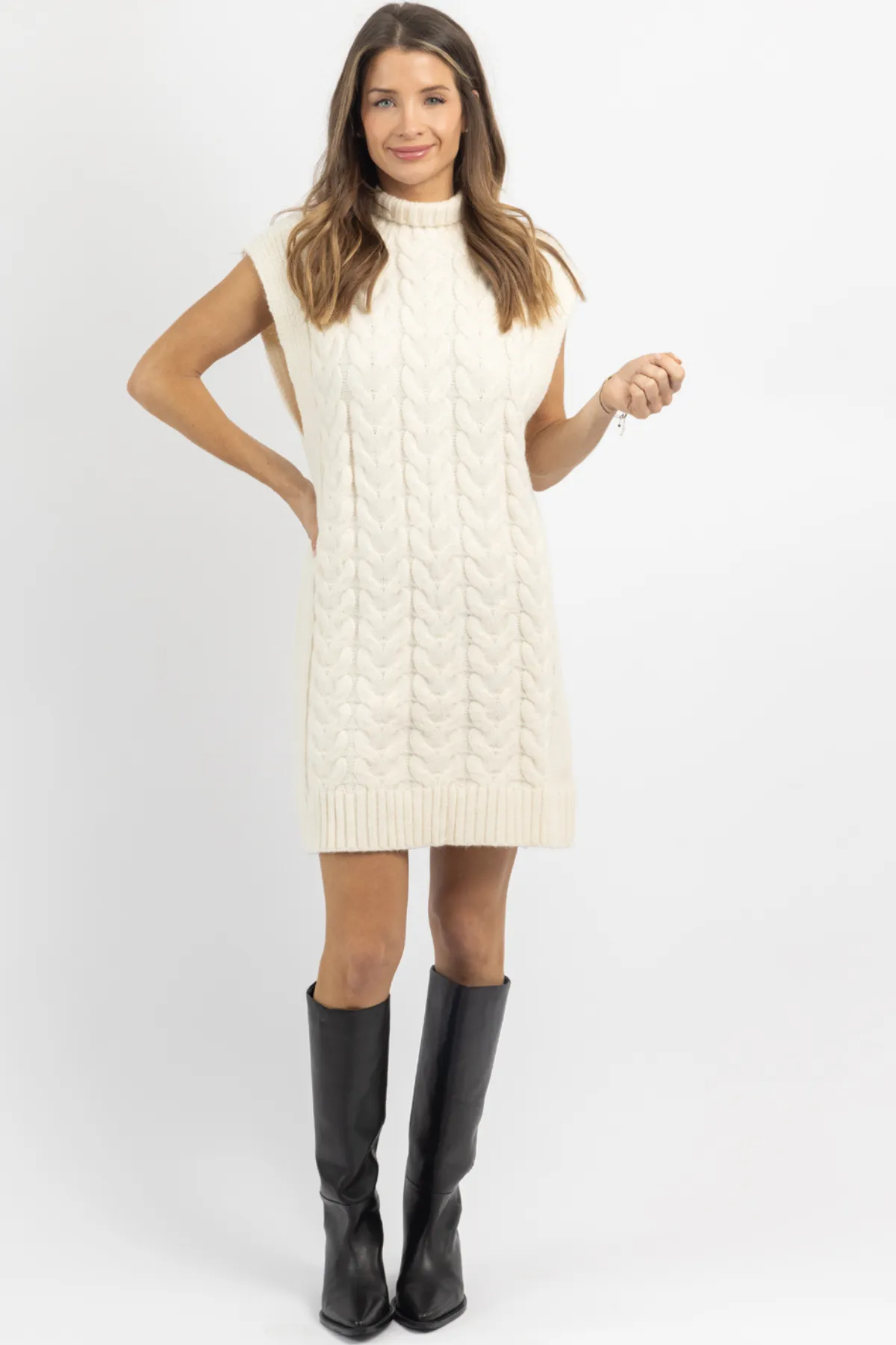 LOVE LETTER SLEEVELESS SWEATER DRESS