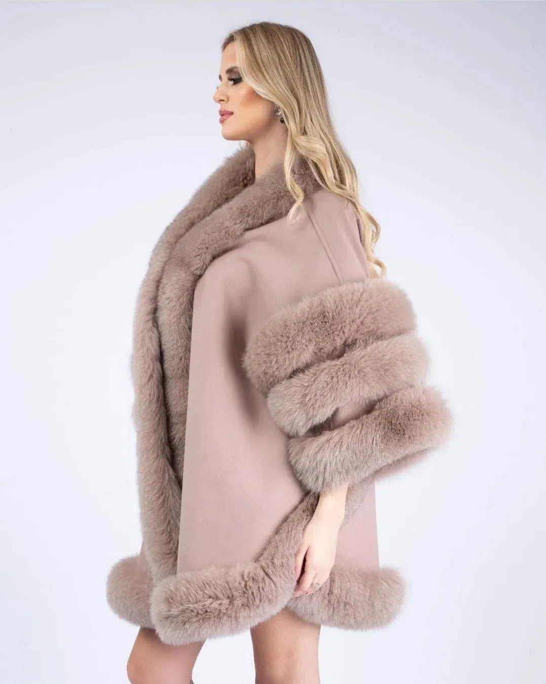 Mauve Pink Cashmere Wool Scarf with Fox Fur Trim