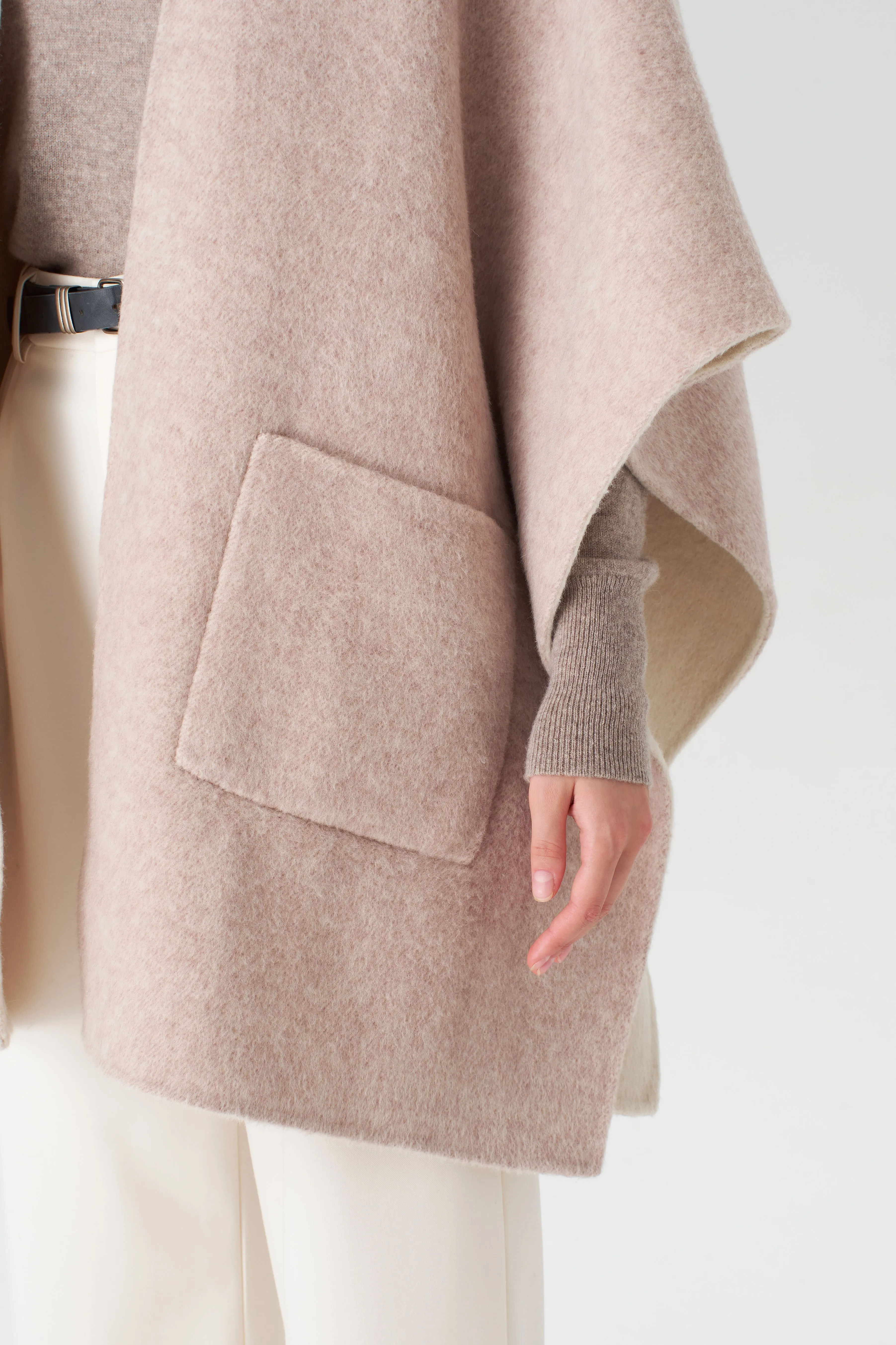 Reversible Cashmere  Silk Cape - Oatmeal/Beige