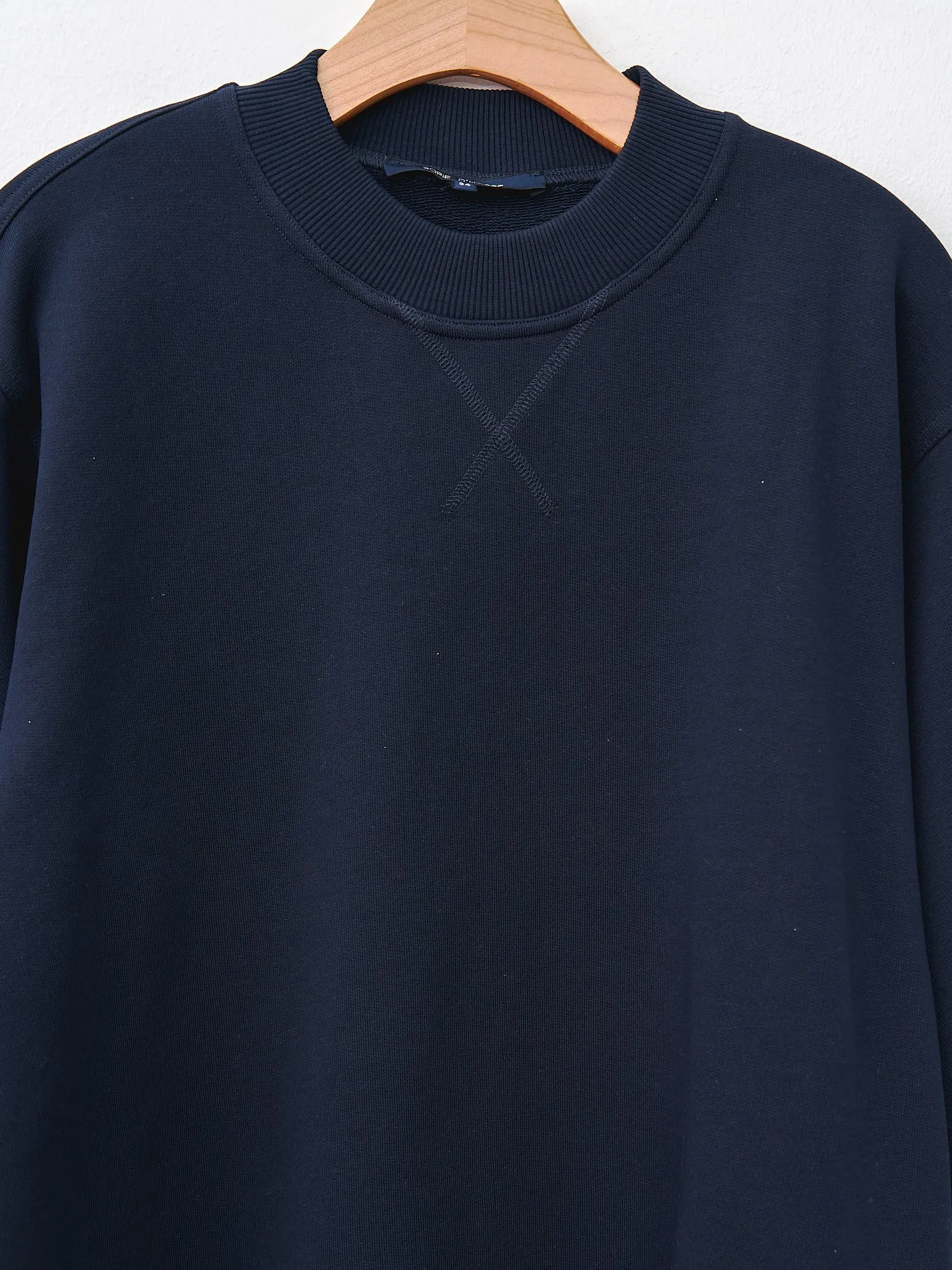 Thebe Sweatshirt - Navy